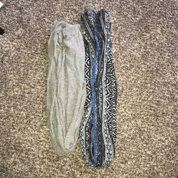 TWO AMERICAN EAGLE INFINITY SCARVES - Picture 1 of 3